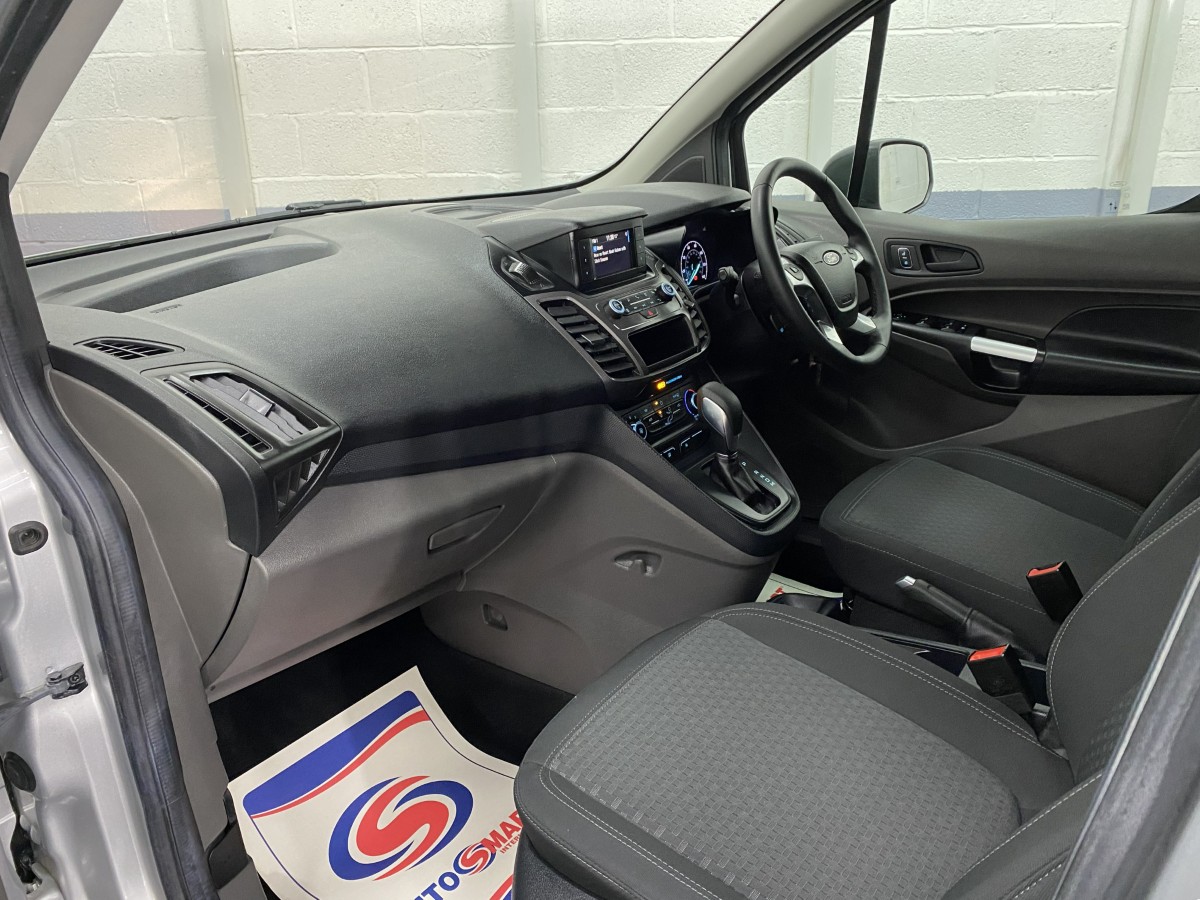 2020 (70) Ford Grand Tourneo Connect 1.5 TDCi Automatic Wheelchair Accessible Vehicle (WAV)