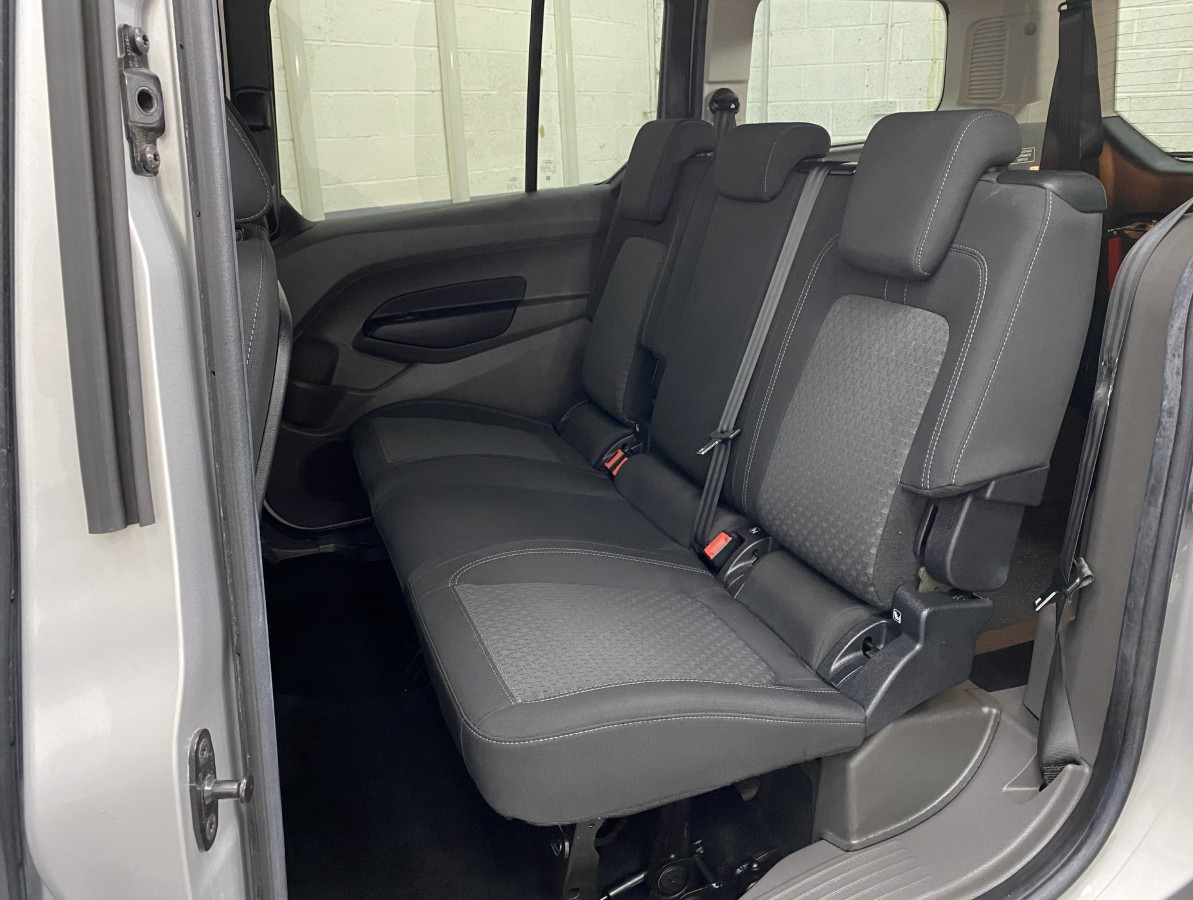 2020 Ford Grand Tourneo Automatic WAV row of three rear seats SF70CMY