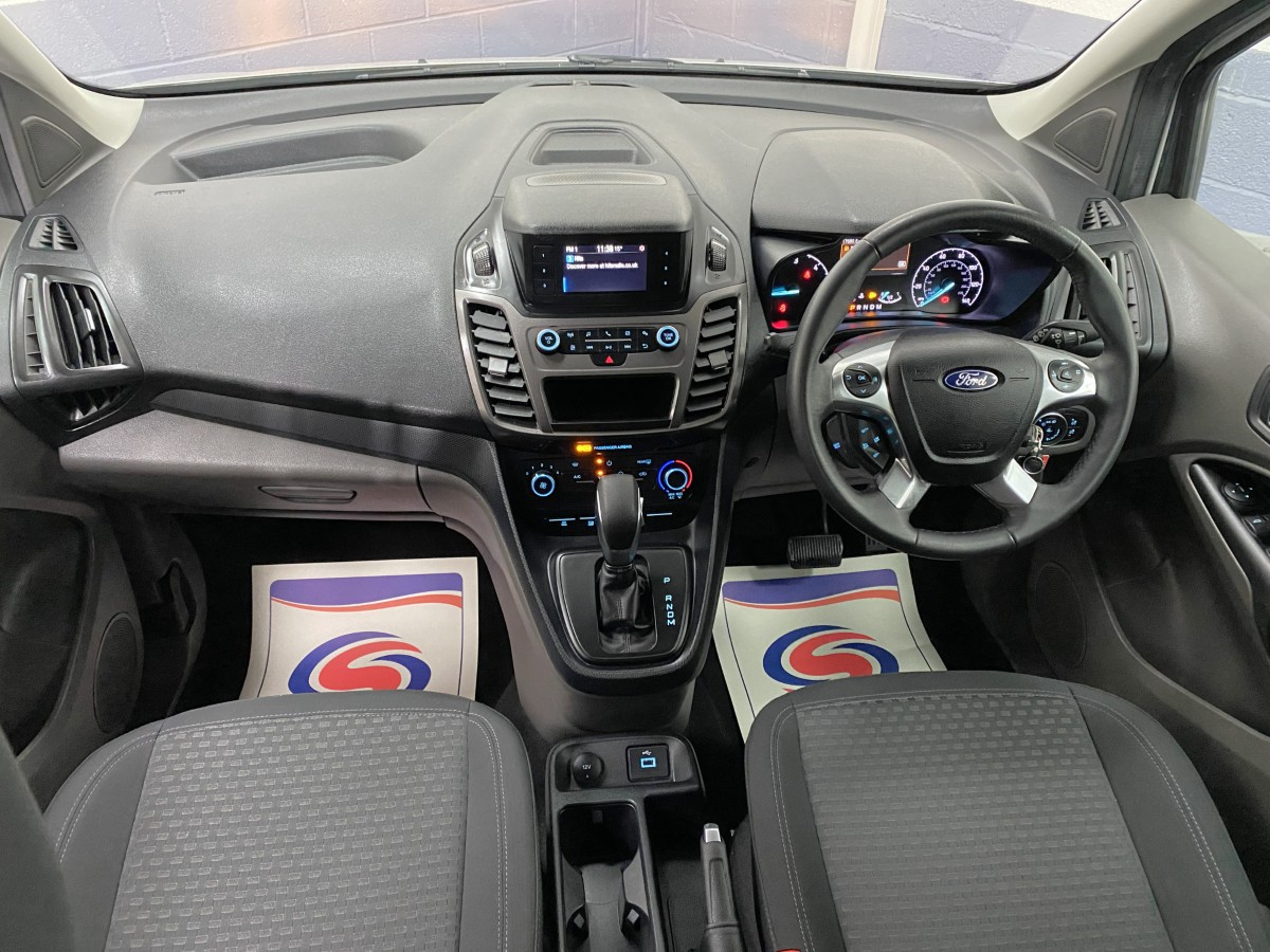 2020 Ford Grand Tourneo Automatic dashboard SF70CMY