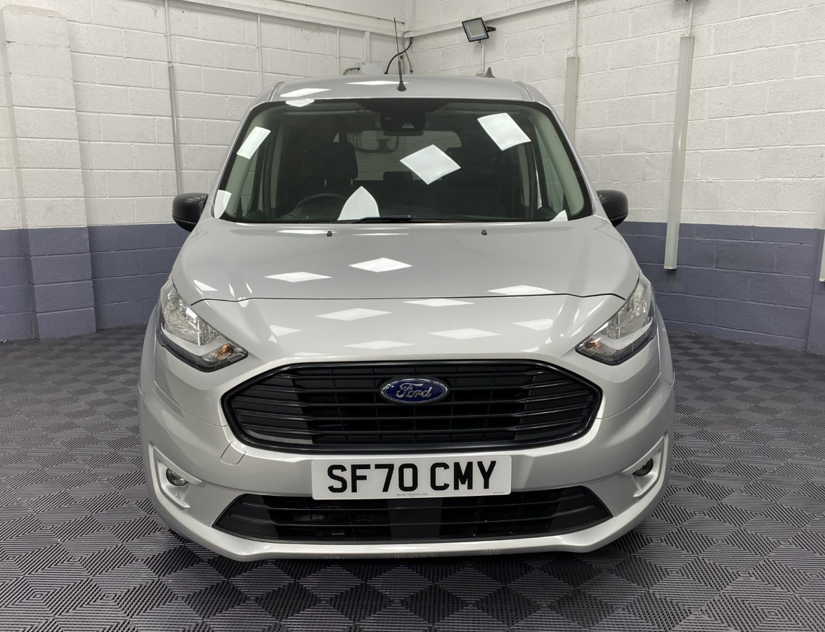 2020 (70) Ford Grand Tourneo Connect 1.5 TDCi Automatic Wheelchair Accessible Vehicle (WAV)