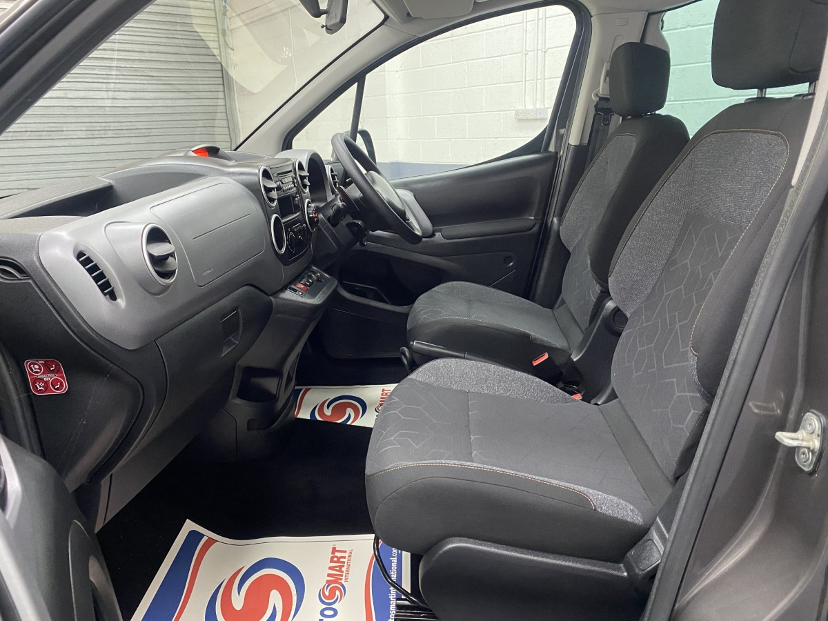 2019 (19) Peugeot Partner Tepee 1.6 BlueHDi Automatic Wheelchair Accessible Vehicle WAV