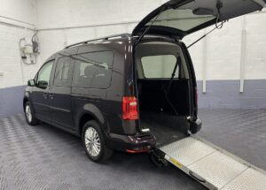 2020 (70) Volkswagen Caddy Maxi 2.0 TDI Manual Wheelchair Accessible Vehicle (WAV)