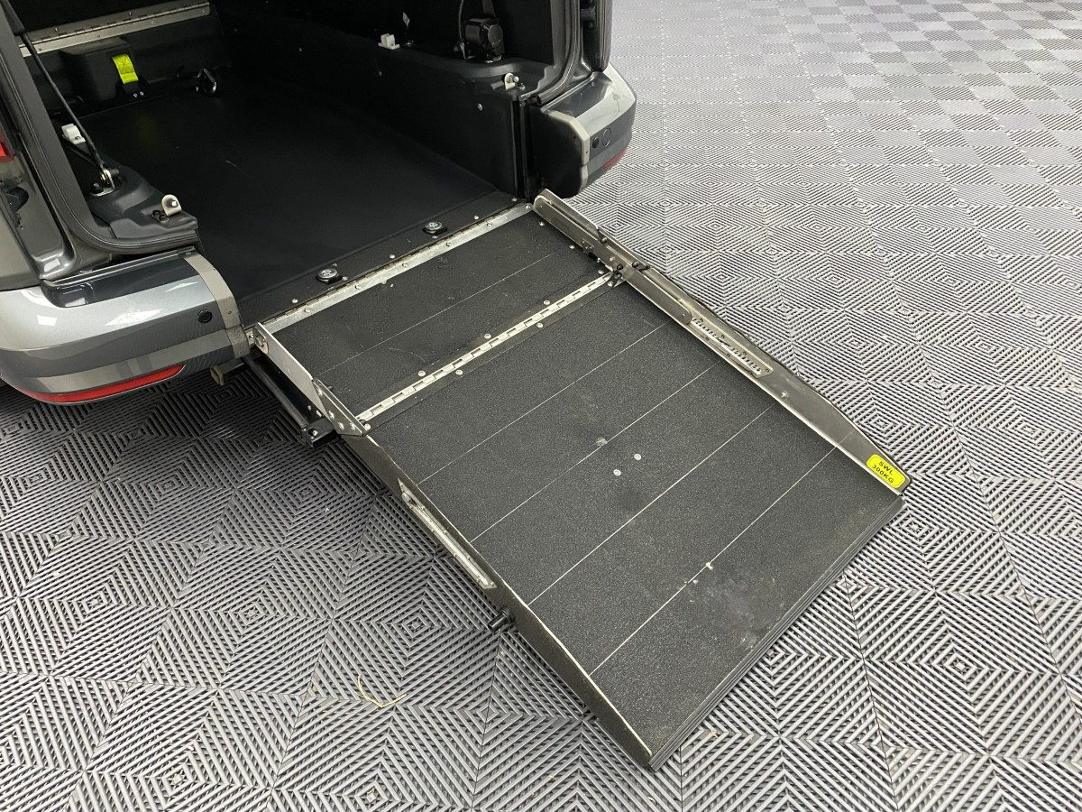 2020 Volkswagen Caddy Maxi WAV Rear Ramp deployed SD20UJZ