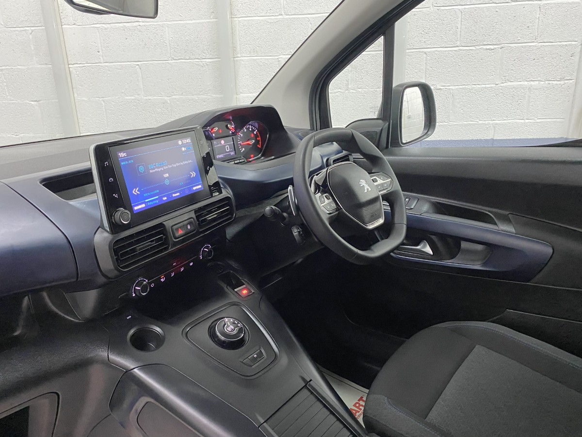 2023 (23) Peugeot Rifter Allure 1.5 BlueHDi Automatic Wheelchair Accessible Vehicle (WAV)