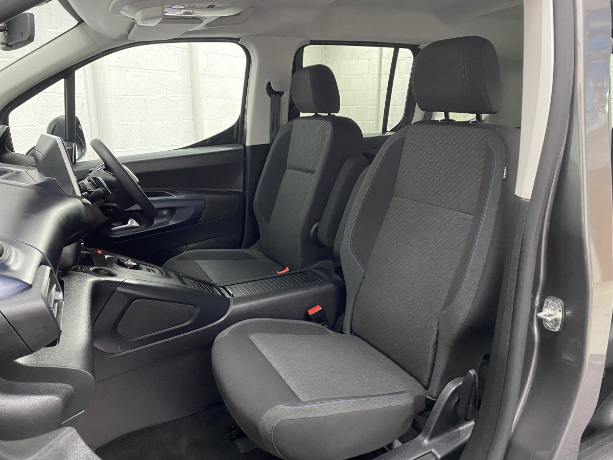 2023 (23) Peugeot Rifter Allure 1.5 BlueHDi Automatic Wheelchair Accessible Vehicle (WAV)