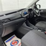 2023 Volkswagen Caddy Maxi front interior view SJ23UDV