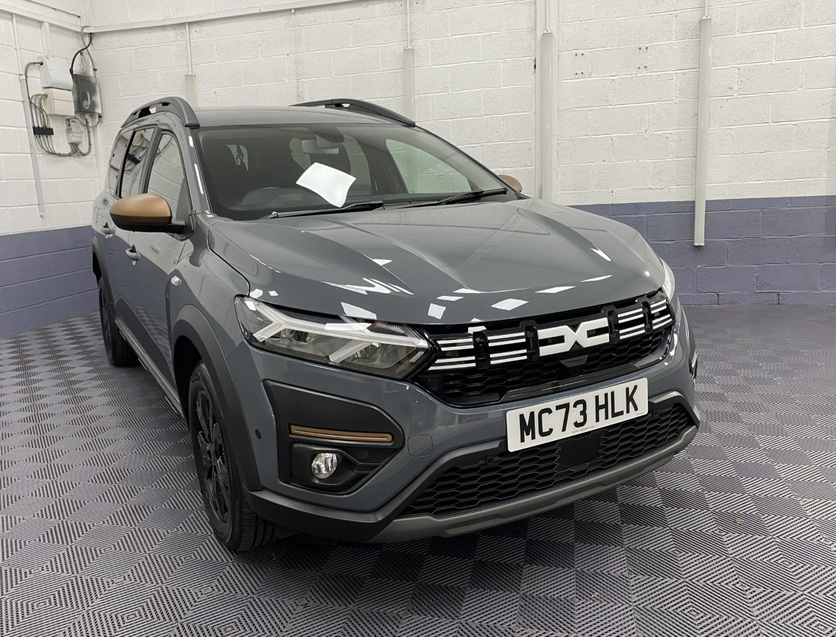 2024 (73) Dacia Jogger 1.0 TCe Extreme Wheelchair Accessible Vehicle (WAV)
