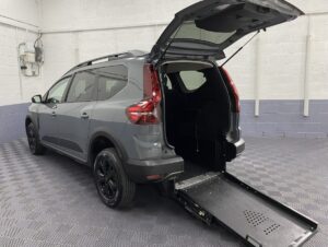 2024 (73) Dacia Jogger 1.0 TCe Extreme Wheelchair Accessible Vehicle (WAV)