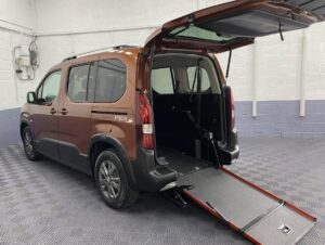 2021 (71) Peugeot Rifter 1.5 BlueHDi Wheelchair Accessible Vehicle (WAV)