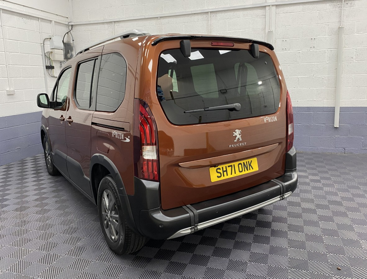 2021 (71) Peugeot Rifter 1.5 BlueHDi Wheelchair Accessible Vehicle (WAV)