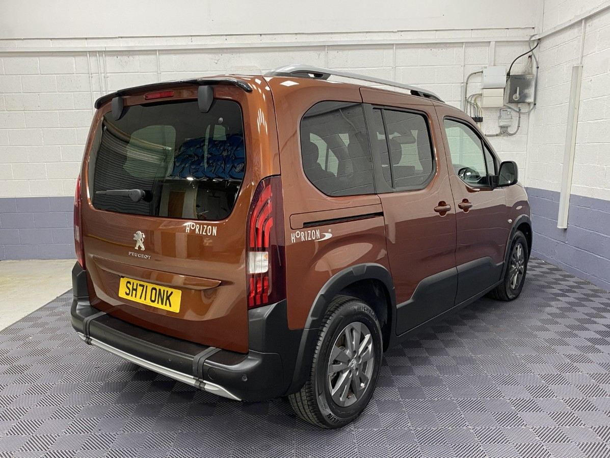 WheePeugeot Rifter WAV Rear Three Quarter ViewSH71ONK