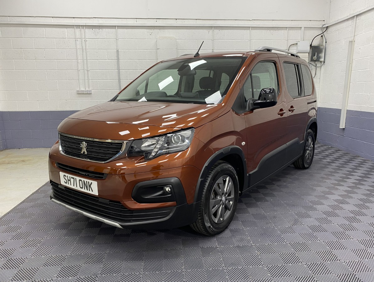 2021 (71) Peugeot Rifter 1.5 BlueHDi Wheelchair Accessible Vehicle (WAV)