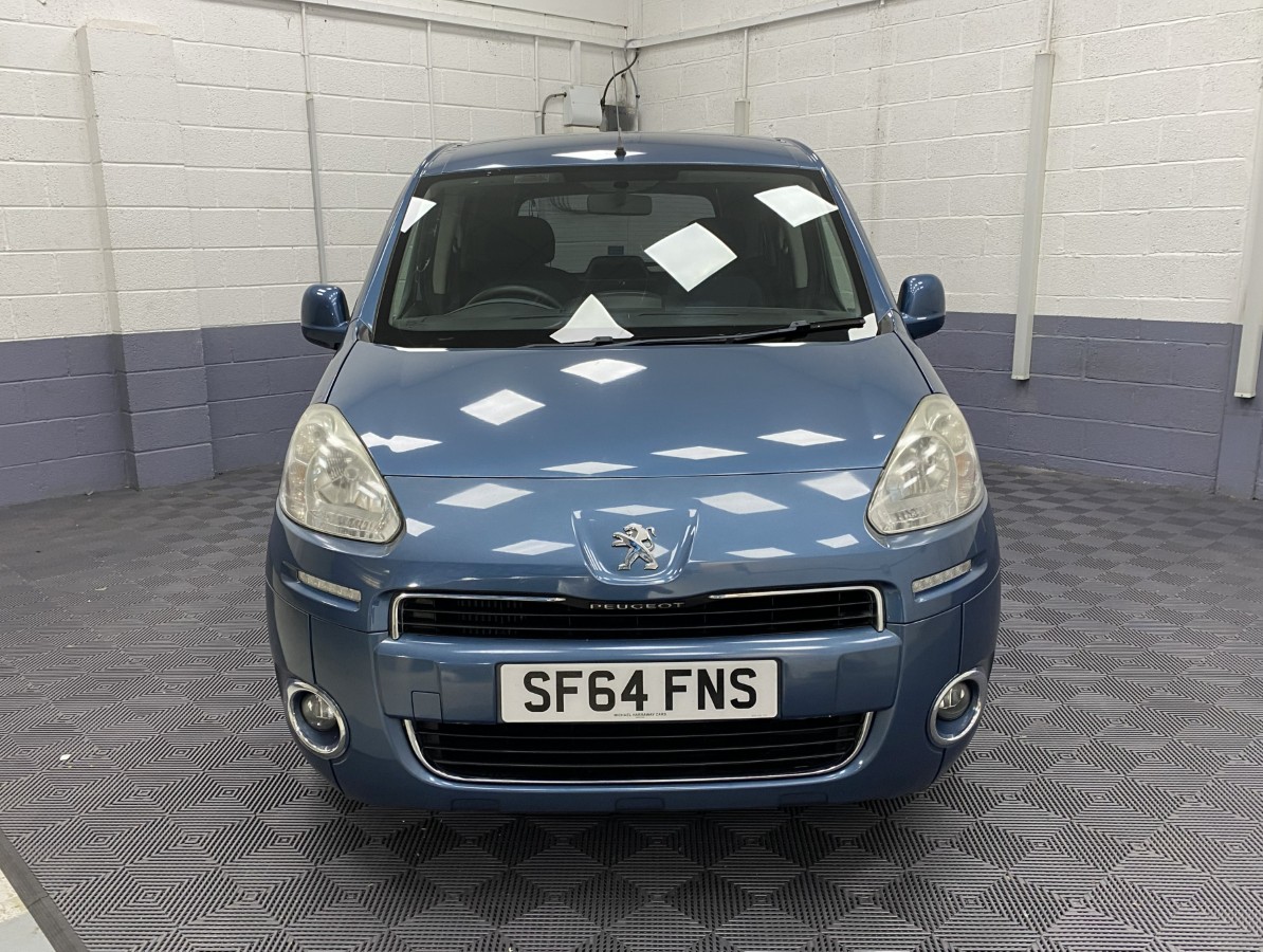 2014 Peugeot Partner wheelchair accessible vehicle front view SF64FNS