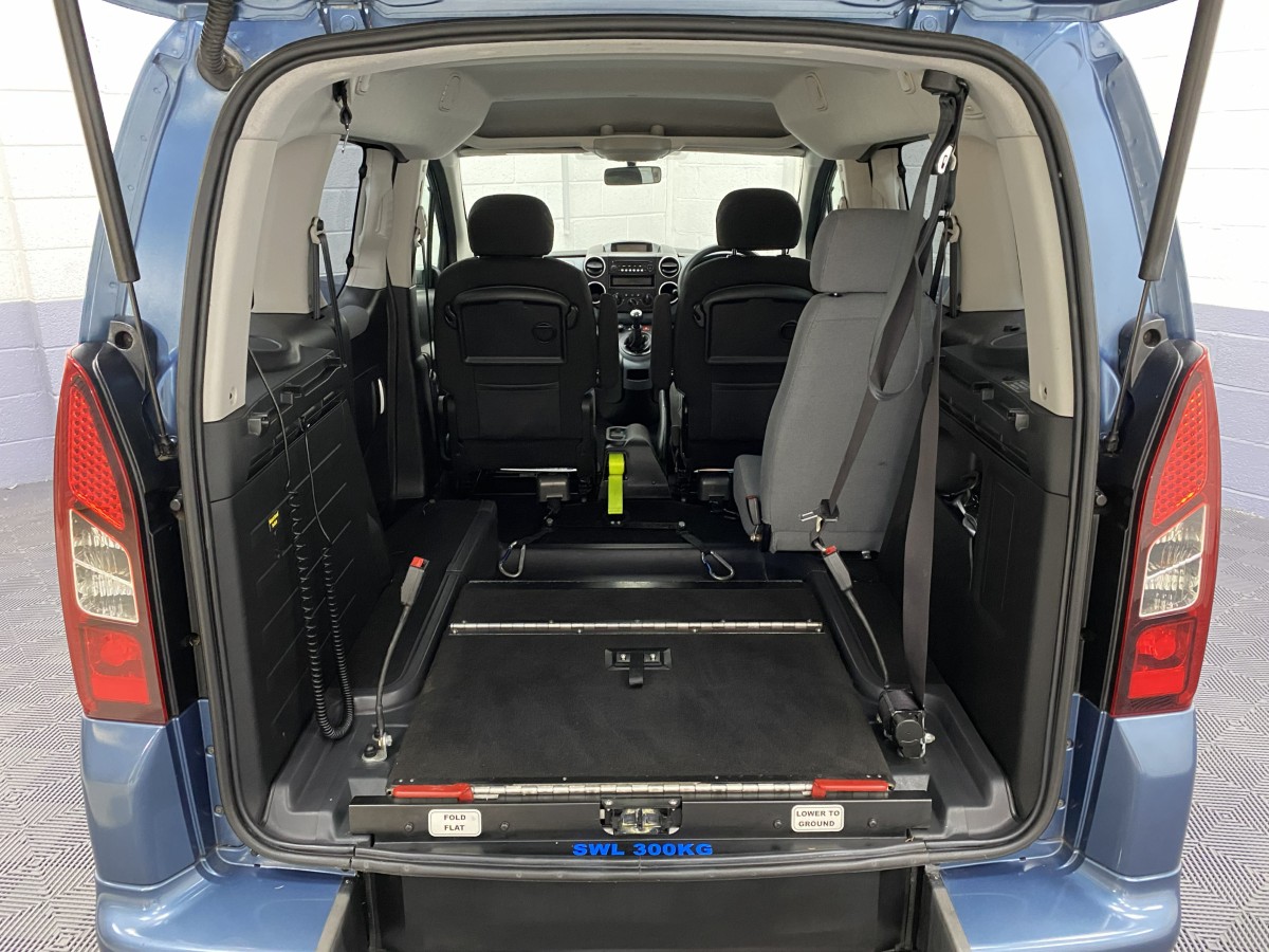 2014 Peugeot Partner wheelchair accessible vehicle rear wheelchair ramp in fold flat position SF64FNS