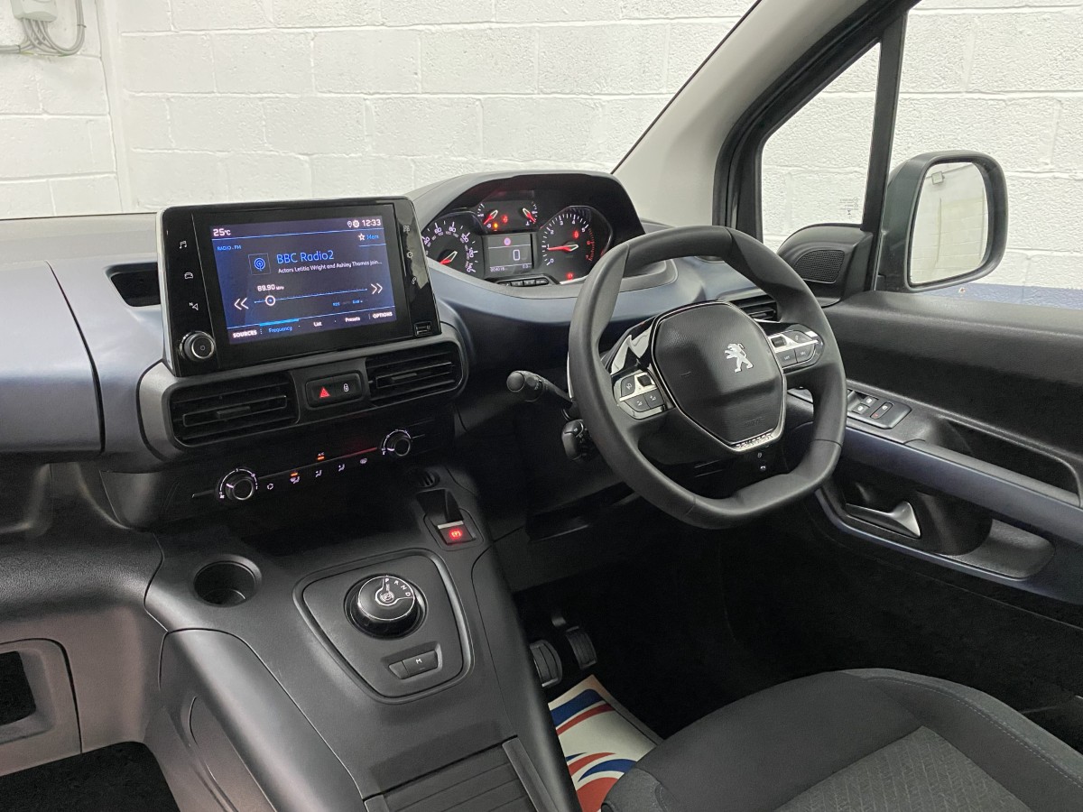 2023 (23) Peugeot Rifter 1.5 BlueHDi Automatic Wheelchair Accessible Vehicle (WAV)