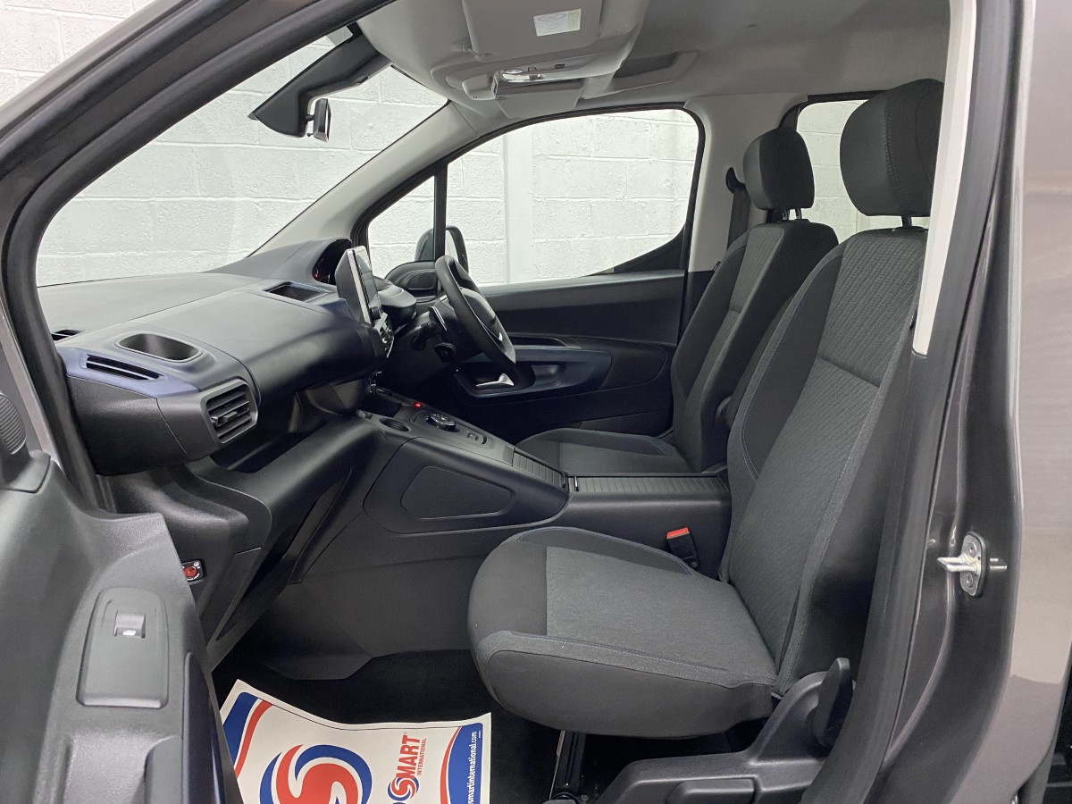 2023 (23) Peugeot Rifter 1.5 BlueHDi Automatic Wheelchair Accessible Vehicle (WAV)