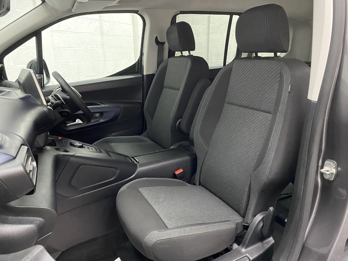 2023 (23) Peugeot Rifter 1.5 BlueHDi Automatic Wheelchair Accessible Vehicle (WAV)