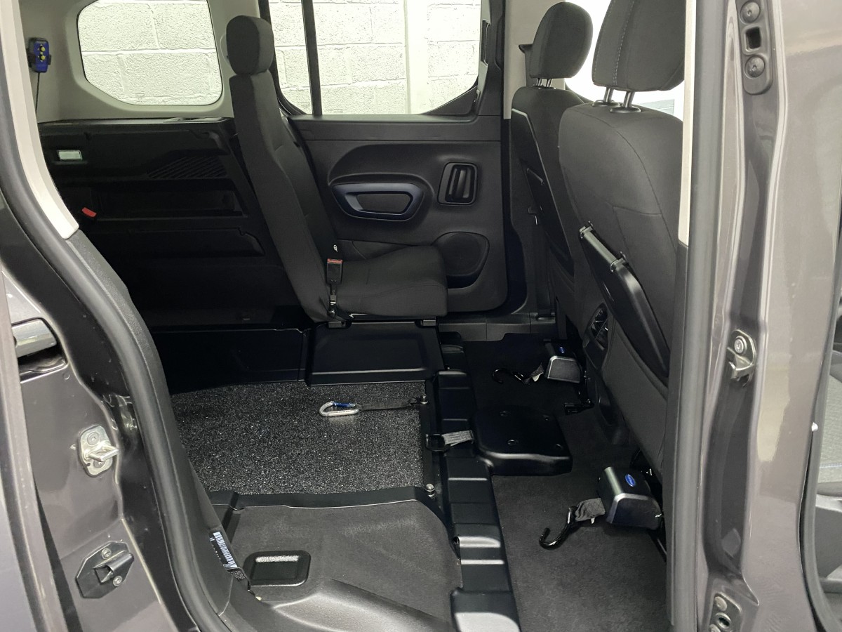 2023 Peugeot Rifter Automatic wheelchair accessible vehicle single rear seat. SB23XNG