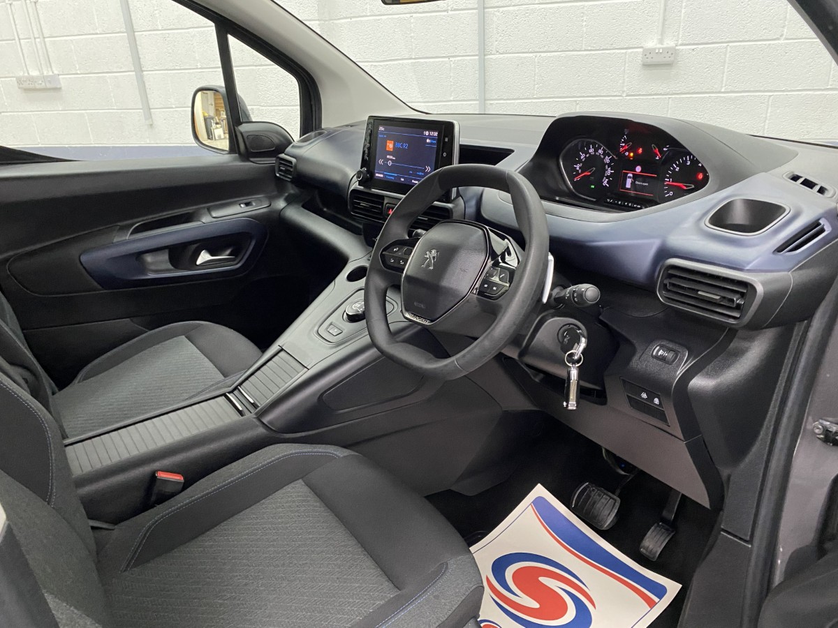2023 Peugeot Rifter Automatic wheelchair accessible vehicle steering wheel and drivers side dashboard SB23XNG