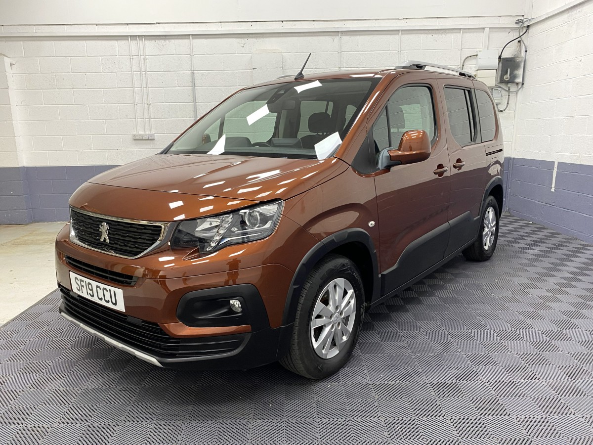 2019 (19) Peugeot Rifter 1.5 BlueHDi Automatic Wheelchair Accessible Vehicle (WAV)