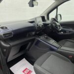Peugeot Rifter WAV dashboard SF19CCU