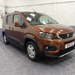 wheelchair accessible Peugeot Rifter Automatic front three quarter view SF19CCU