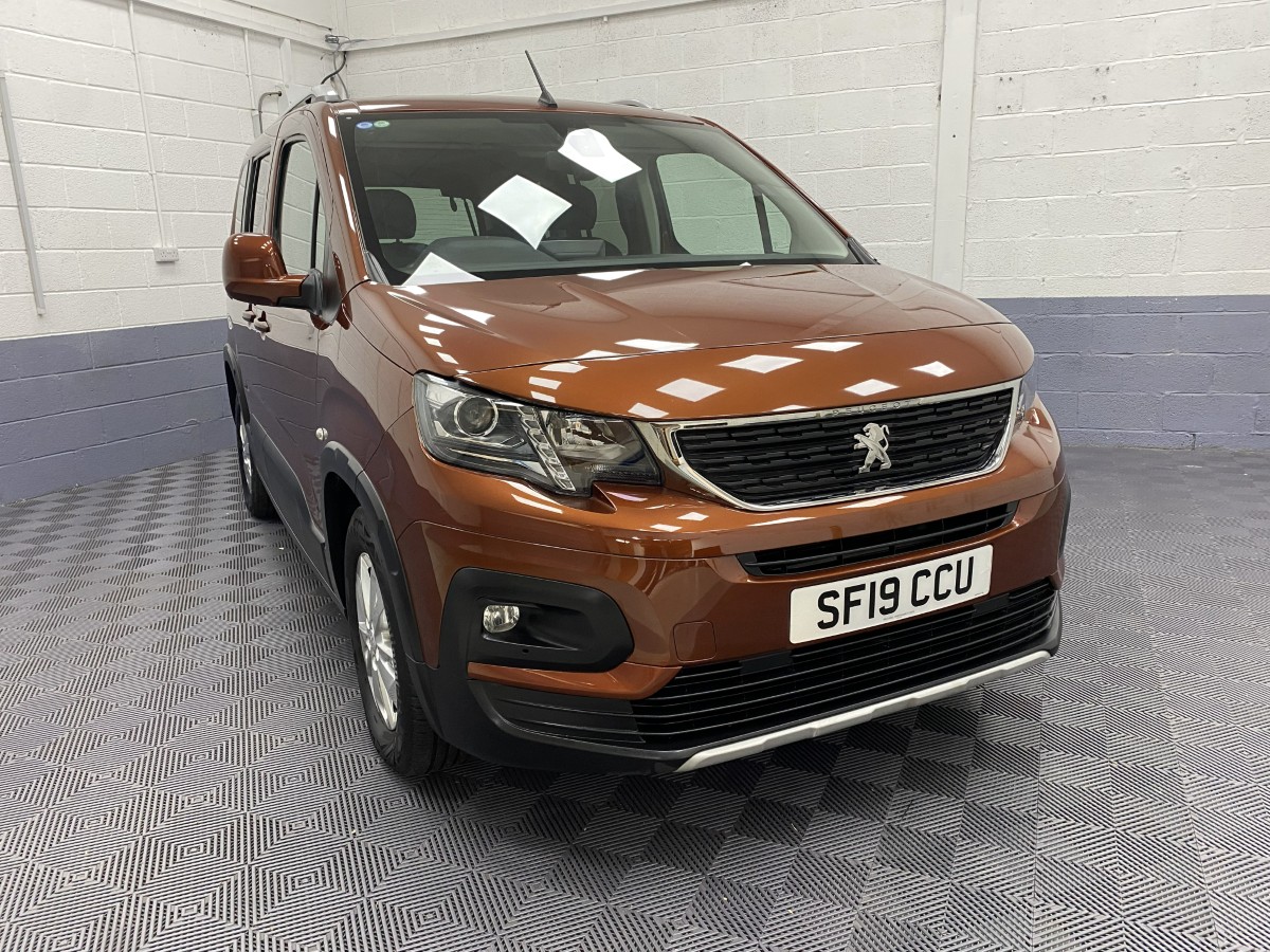 2019 (19) Peugeot Rifter 1.5 BlueHDi Automatic Wheelchair Accessible Vehicle (WAV)