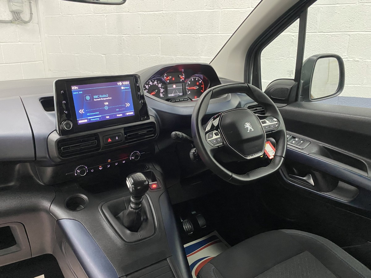 2022 (22) Peugeot Rifter 1.5 BlueHDi Wheelchair Accessible Vehicle (WAV)