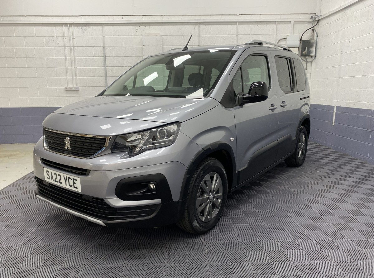 2022 (22) Peugeot Rifter 1.5 BlueHDi Wheelchair Accessible Vehicle (WAV)