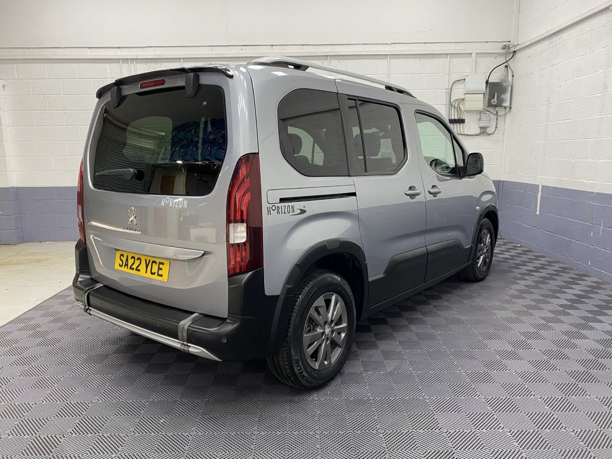 2022 (22) Peugeot Rifter 1.5 BlueHDi Wheelchair Accessible Vehicle (WAV)