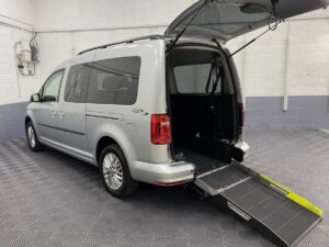 2021 (21) Volkswagen Caddy Maxi 2.0 TDI DSG Wheelchair Accessible Vehicle (WAV)