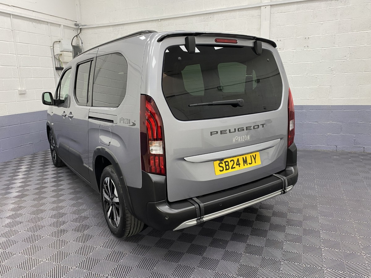 Peugeot Rifter 1.5 BlueHDi 130 GT Automatic Wheelchair Accessible Vehicle (WAV)