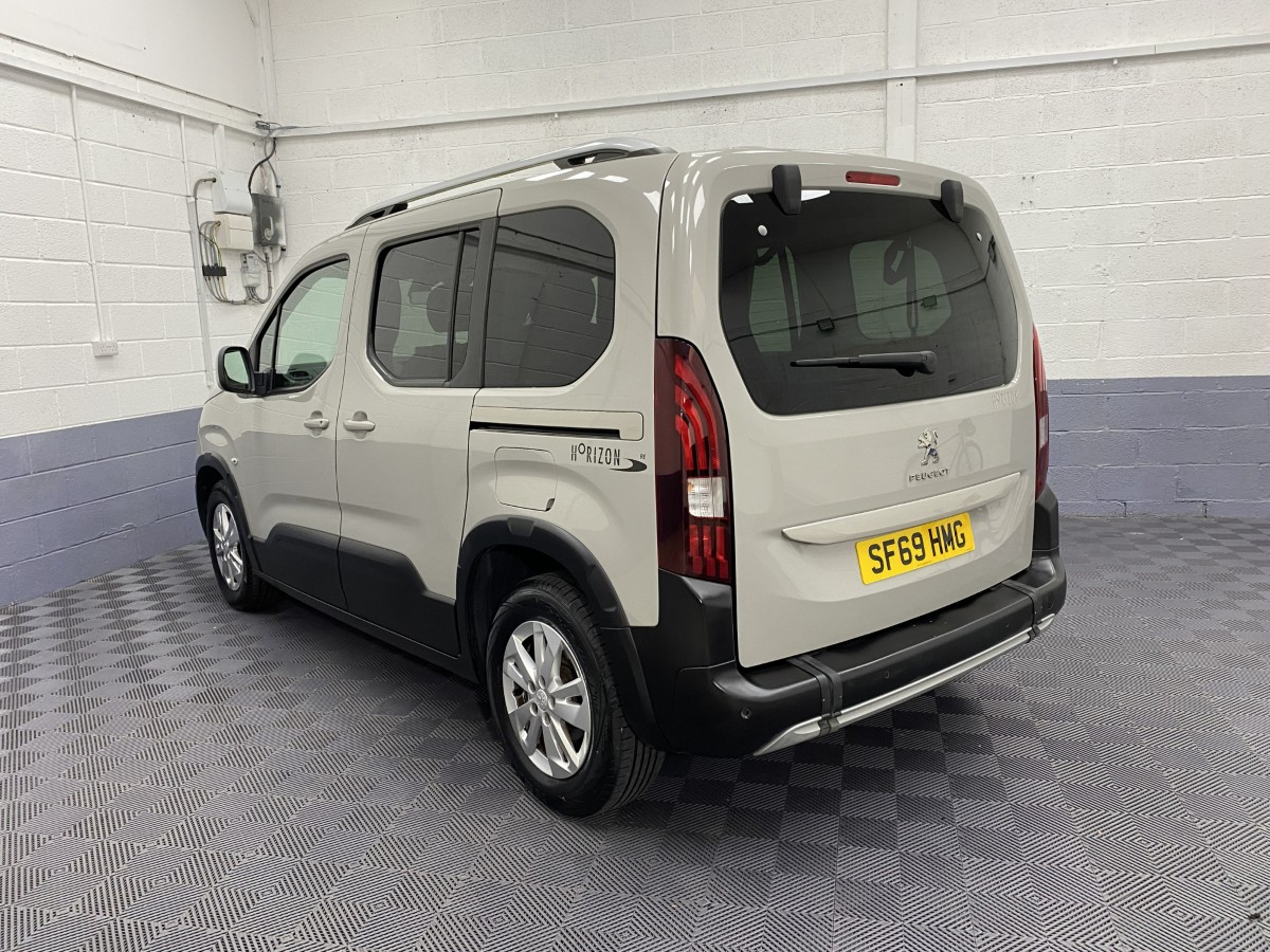 Peugeot Rifter 1.5 Horizon RE Wheelchair Accessible Vehicle (WAV)