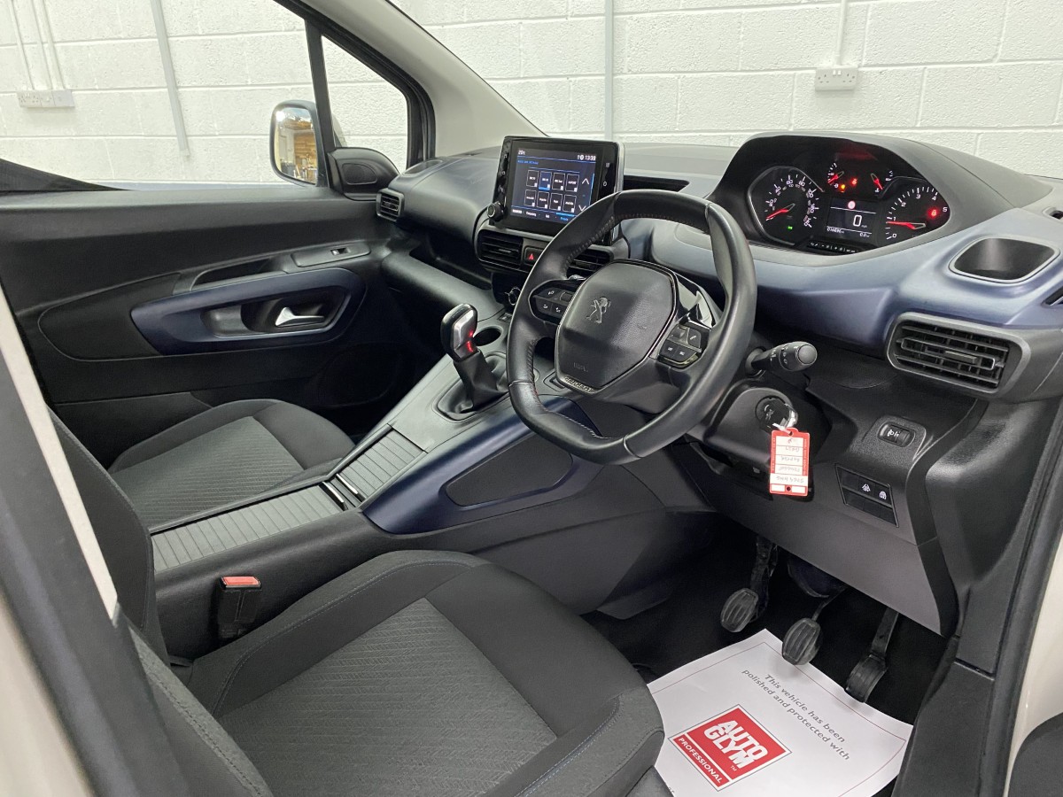 Peugeot Rifter 1.5 Horizon RE Wheelchair Accessible Vehicle (WAV)