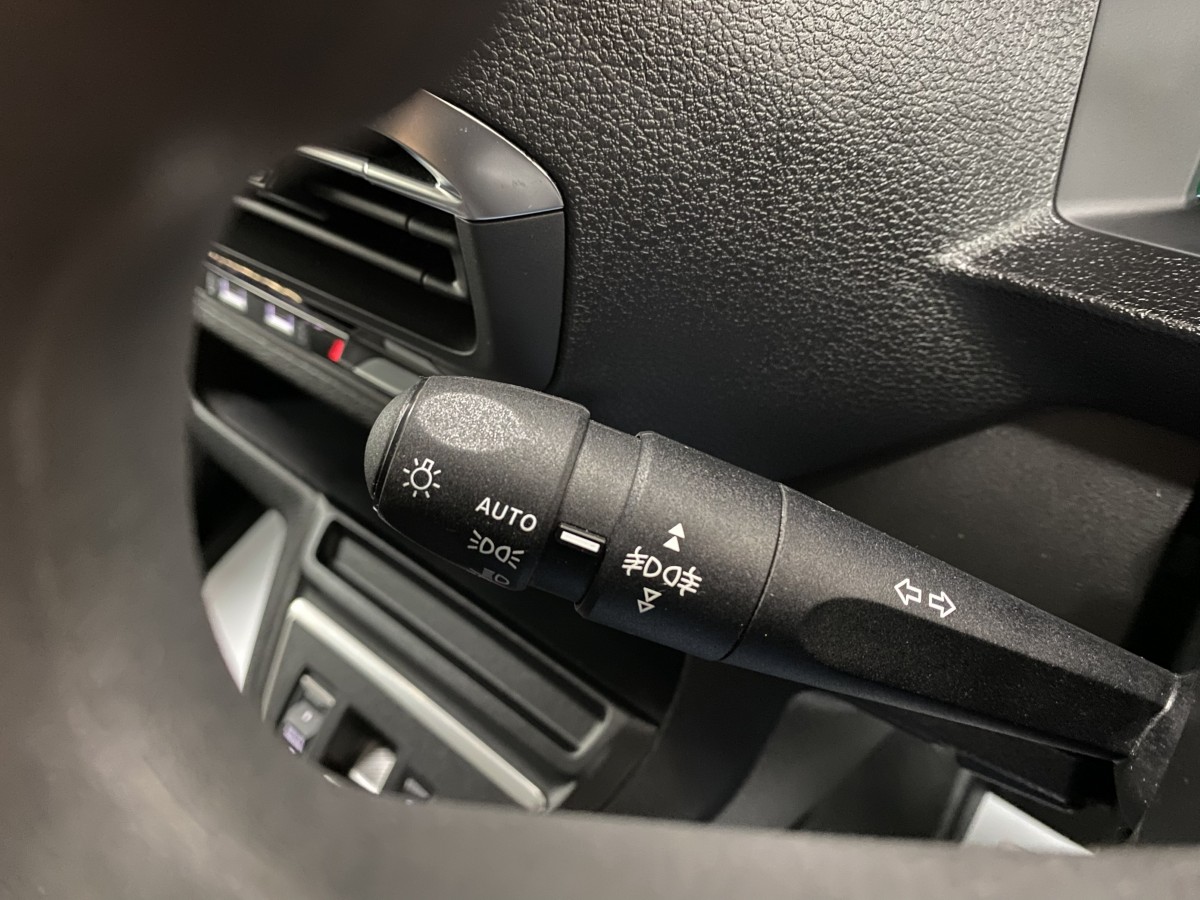 Citroen Spacetourer Plus 2.2 BlueHDi Auto Wheelchair Accessible Vehicle (WAV)