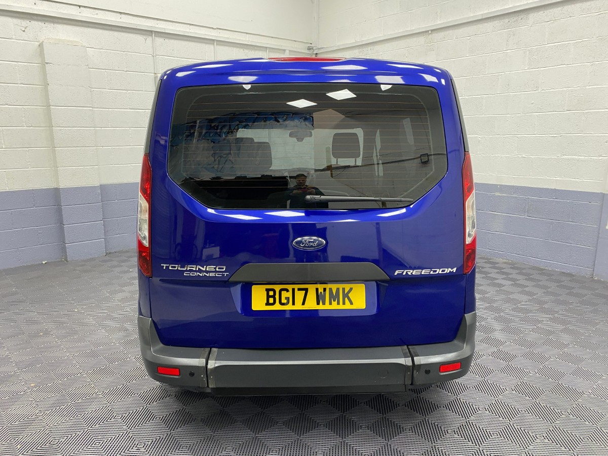 Ford Tourneo Connect 1.5 TDCi Wheelchair Accessible Vehicle (WAV)