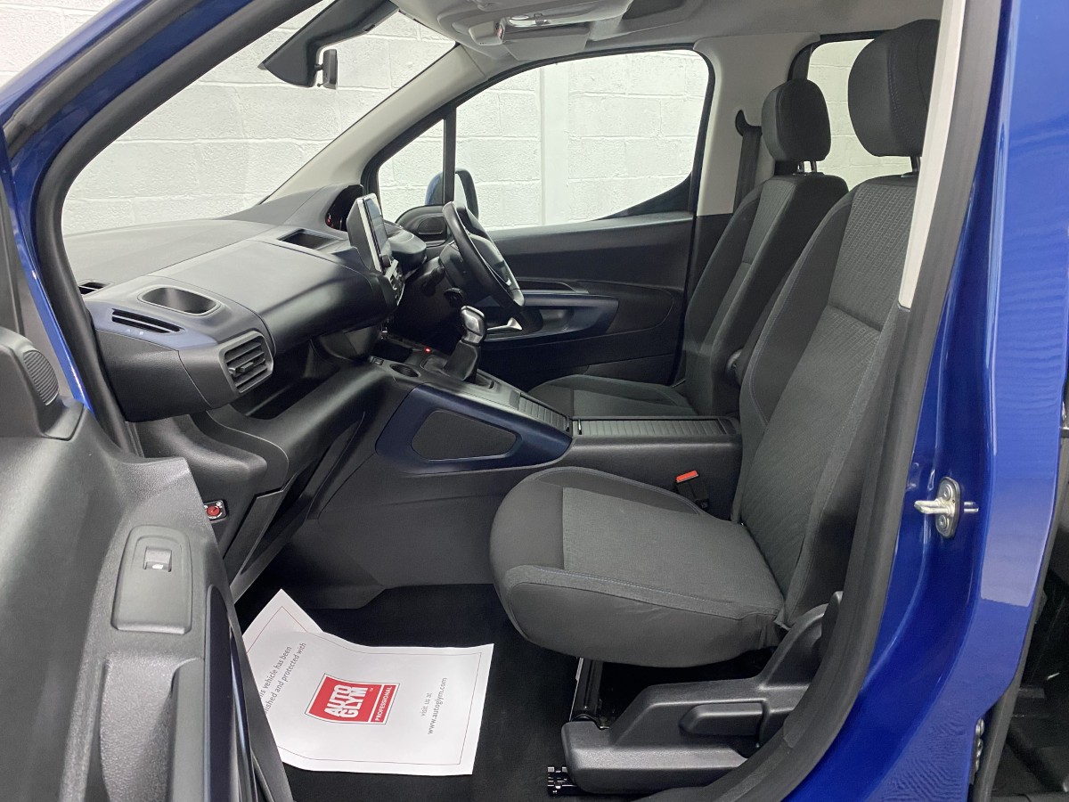 Peugeot Rifter 1.5 BlueHDi  Wheelchair Accessible Vehicle (WAV)