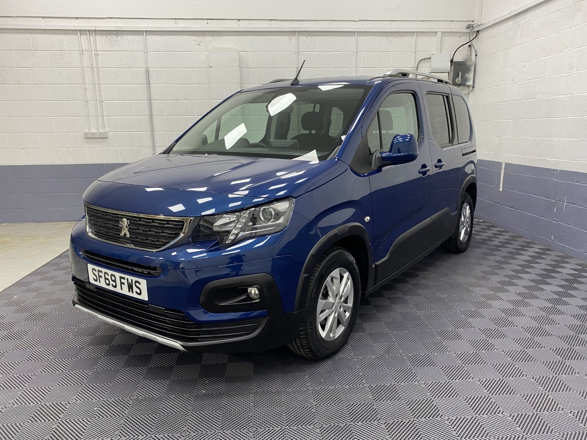 Peugeot Rifter 1.5 BlueHDi  Wheelchair Accessible Vehicle (WAV)