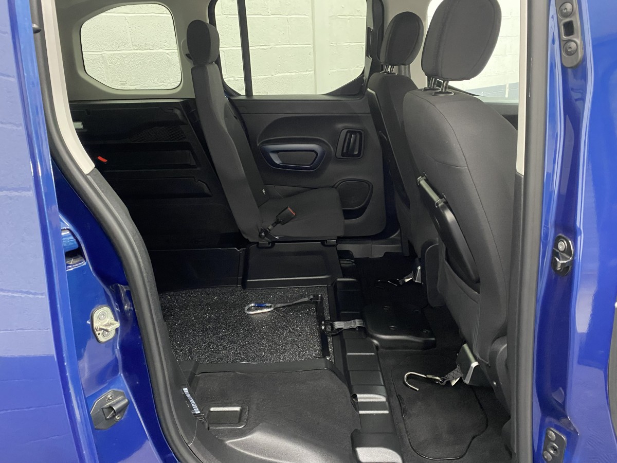 Wheelchair Accessible Peugeot Rifter front wheelchair restraints and wheelchair winch SF69FWS